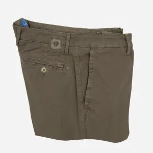 Pantalone raso slim fit capri