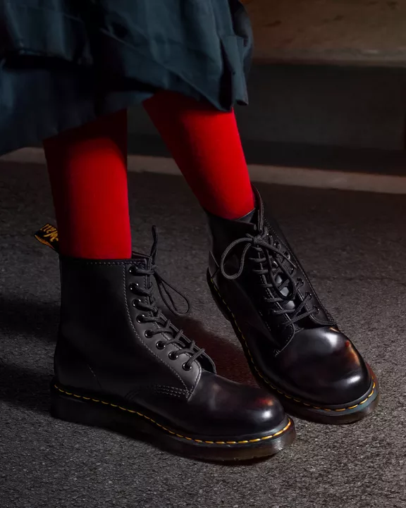 Dr Martens Stivali stringati 1460 in pelle smooth black - immagine 2