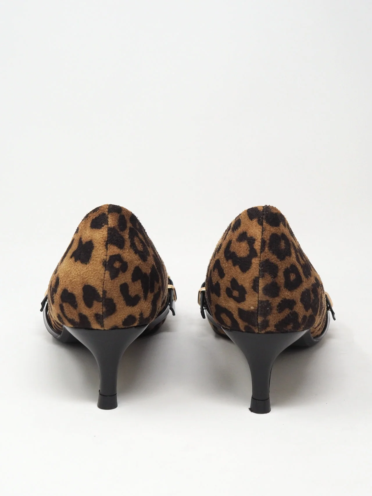 Décolleté con tacchetto - immagine 5