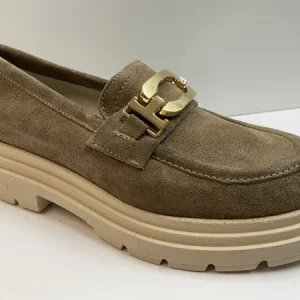 Mamy 04 mocassino in pelle scamosciata beige con morsetto dorato