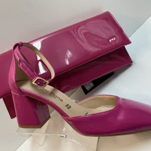 Ondepiane 440 dècolletè aperto ai lati in vernice fuxia