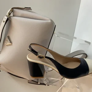 Ondepiane 407 slingback a tacco largo in pelle blù