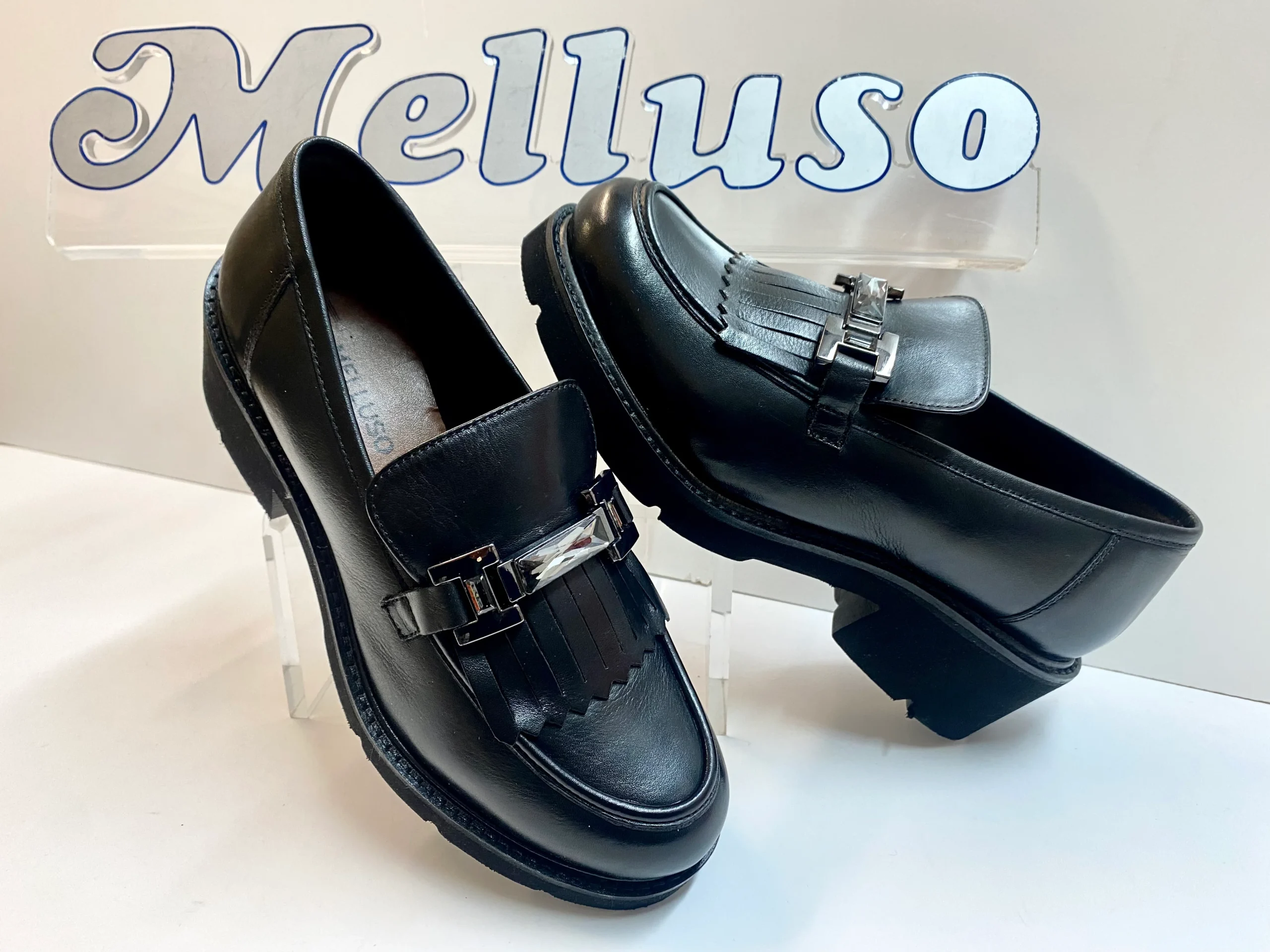 Melluso 034331 mocassino donna in pelle nero con frange e morsetto - immagine 3
