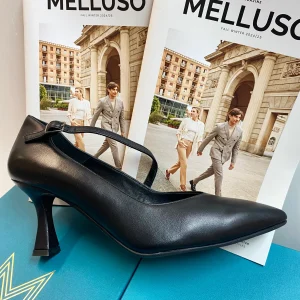 Melluso E5102W dècolletè in pelle nera con cinturino