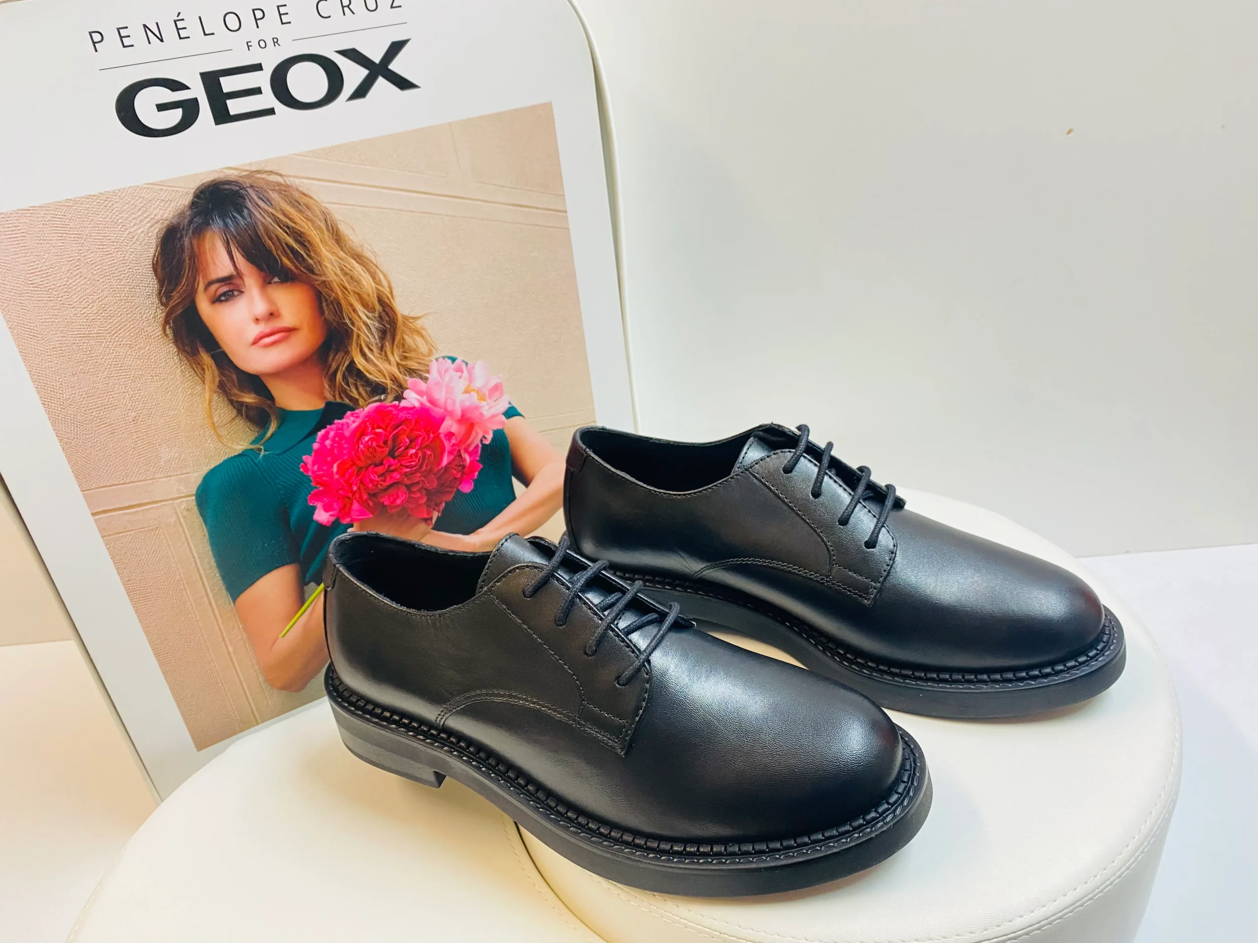 Geox D46WYE 00043 Serilda scarpa stringata donna nero - immagine 3