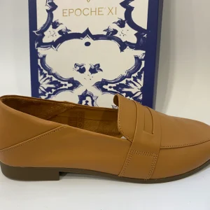 Epochè XI Napoli 28 mocassino donna tacco basso in pelle cuoio