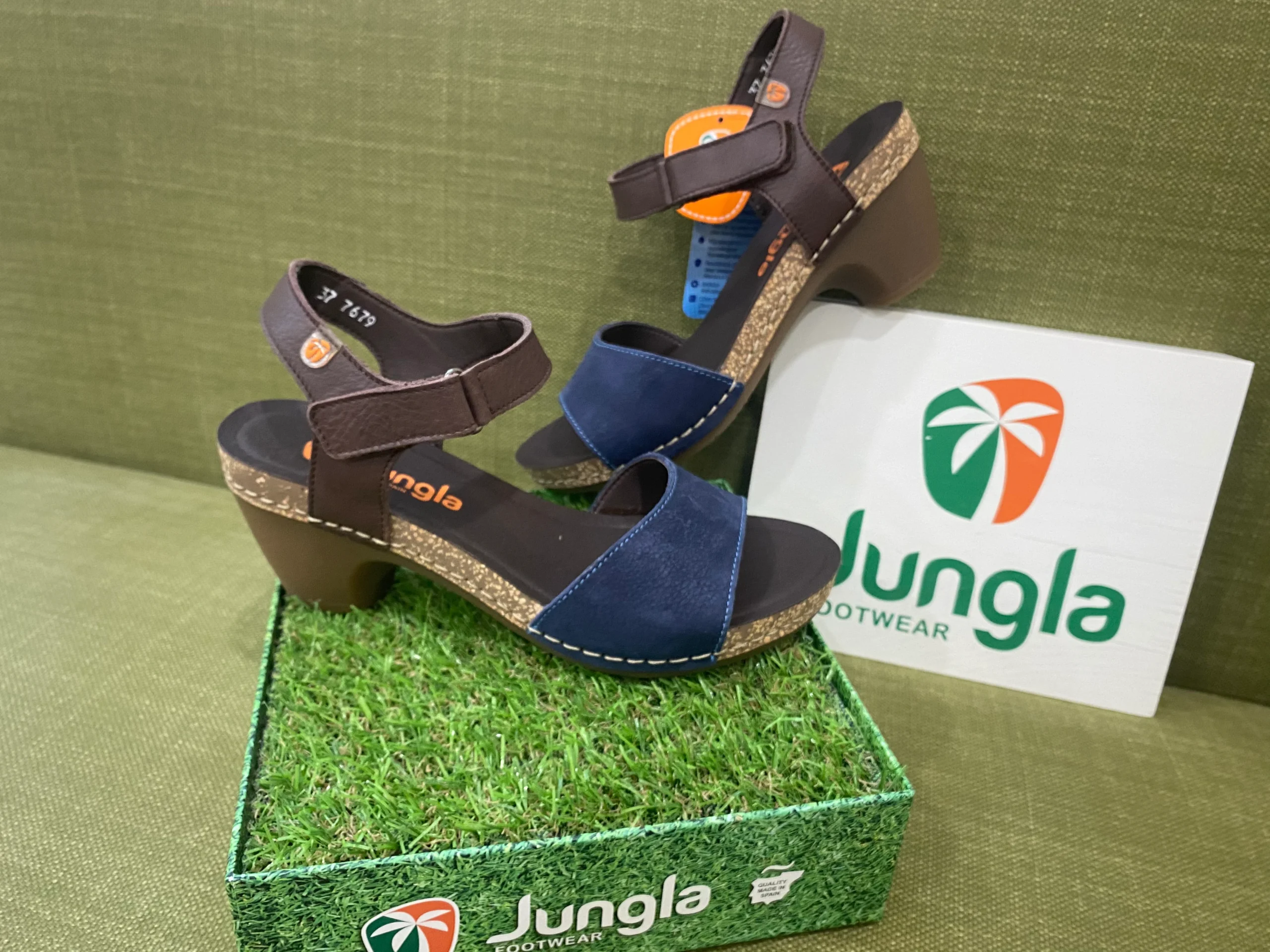 Jungla 7679 sandalo basso donna con fascia e cinturino blù - immagine 3