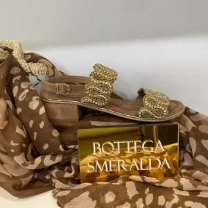 Bottega Smeralda 583SSQ sandalo due fasce con strass in pelle cuoio