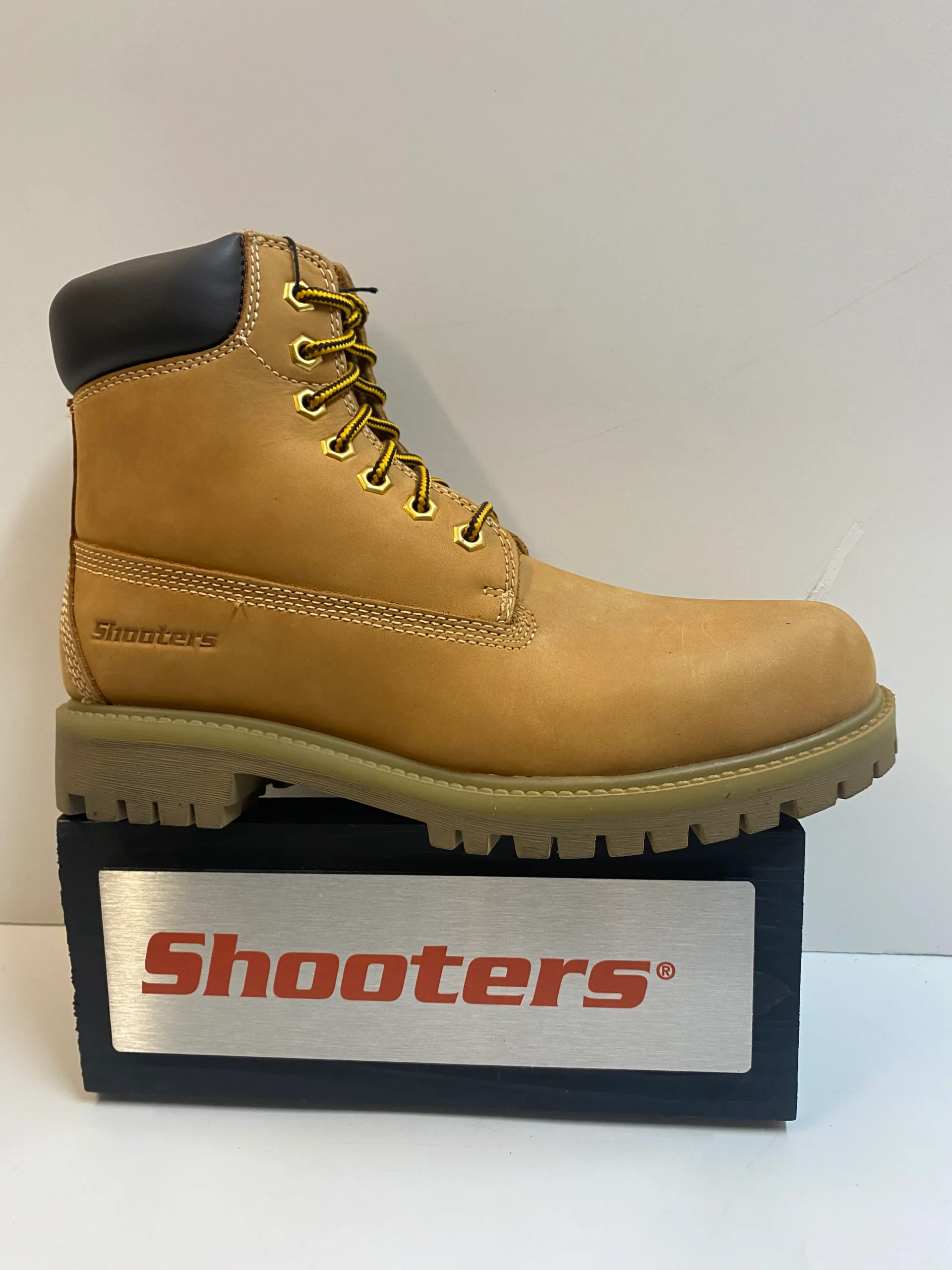 Shooters S4509-03 anfibi da uomo in pelle ingrassata gialla