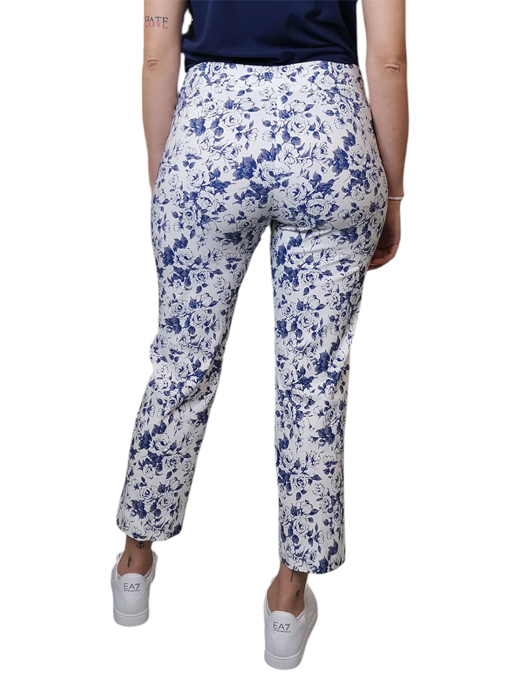 Pantalone Bagarry in Viscosa Stretch com Motivo Floreale Bianco e Blu 3936-14 - immagine 4