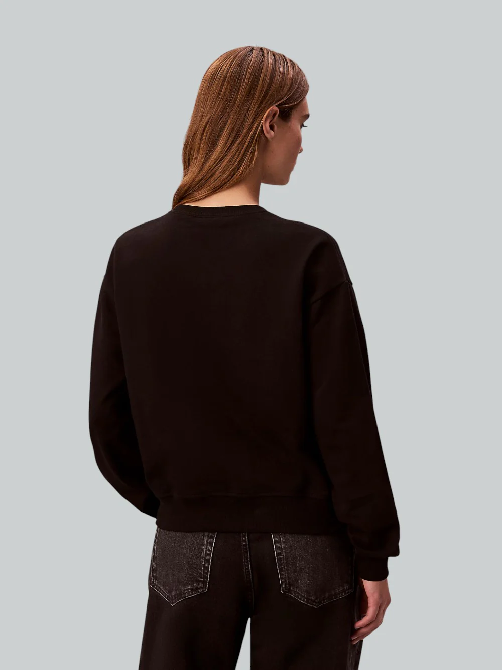 Felpa Calvin Klein Relaxed in Misto Cotone Nero con Logo Monogramma LV047B234G - immagine 4