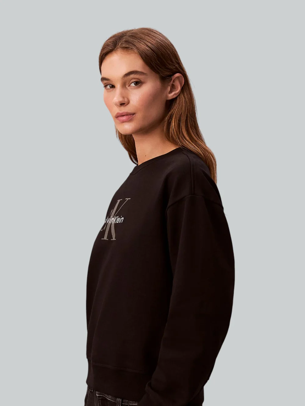 Felpa Calvin Klein Relaxed in Misto Cotone Nero con Logo Monogramma LV047B234G - immagine 5