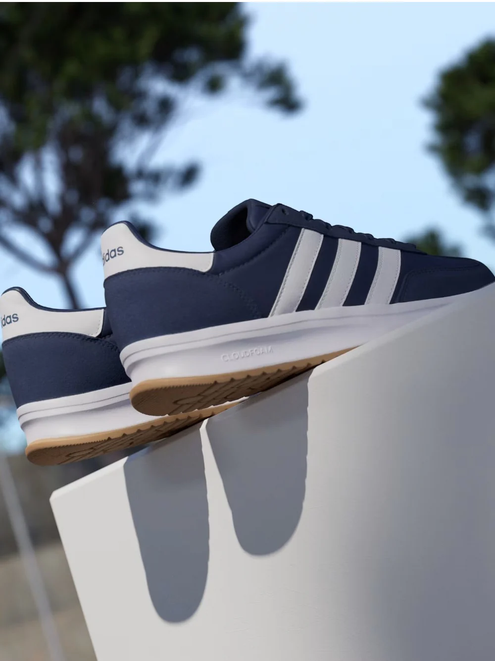 Sneakers Adidas Run 70s 2.0 in Camoscio e Nylon Blu/Bianco IH8586 - immagine 6