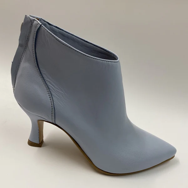 A.M.V. 6009 STIVALETTO IN NAPPA CELESTE - immagine 3