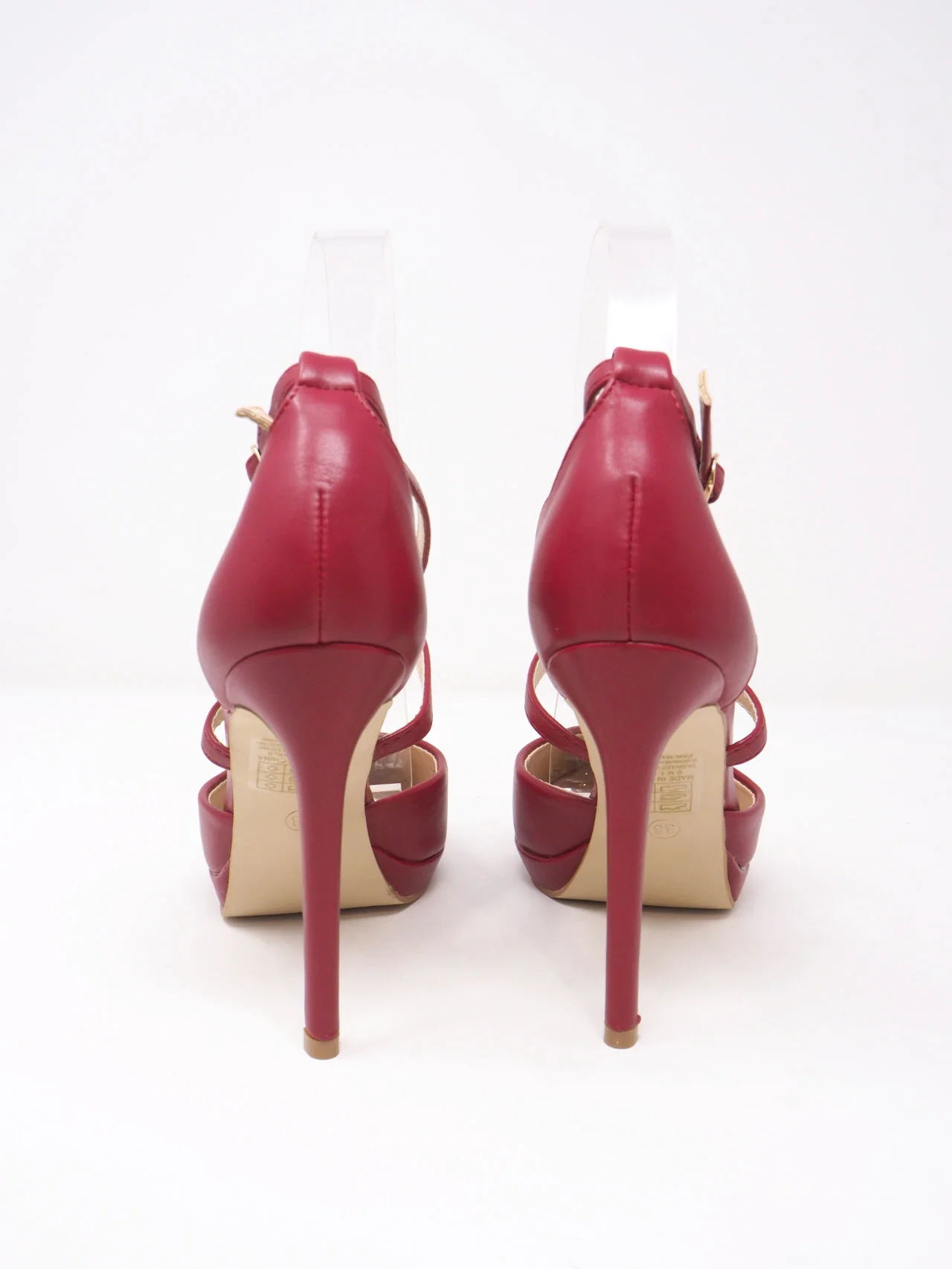 Décolleté con lacci incrociati - immagine 6