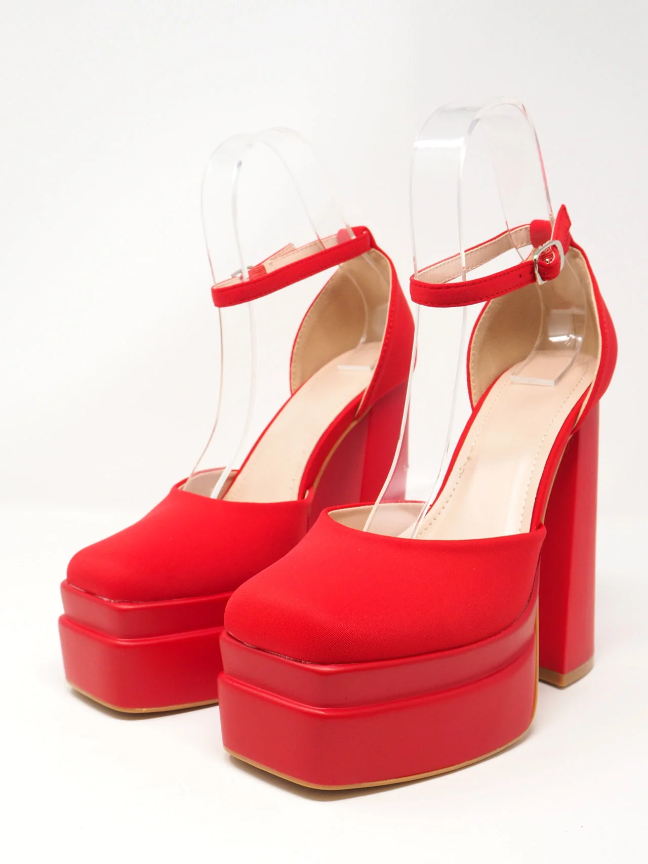 Décolleté con plateau e tacco grosso - immagine 6