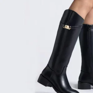 Stivali con cinturino