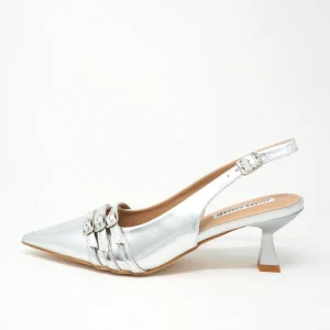 Décolleté slingback con fibbie