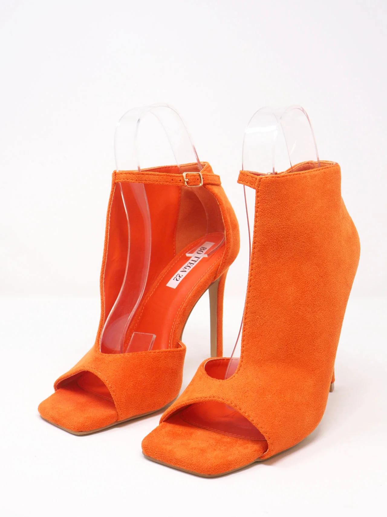 Tronchetti aperti su un lato effetto camoscio - immagine 7