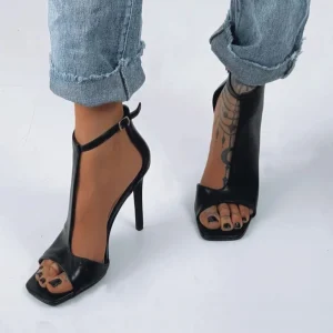 Tronchetti aperti su un lato in ecopelle