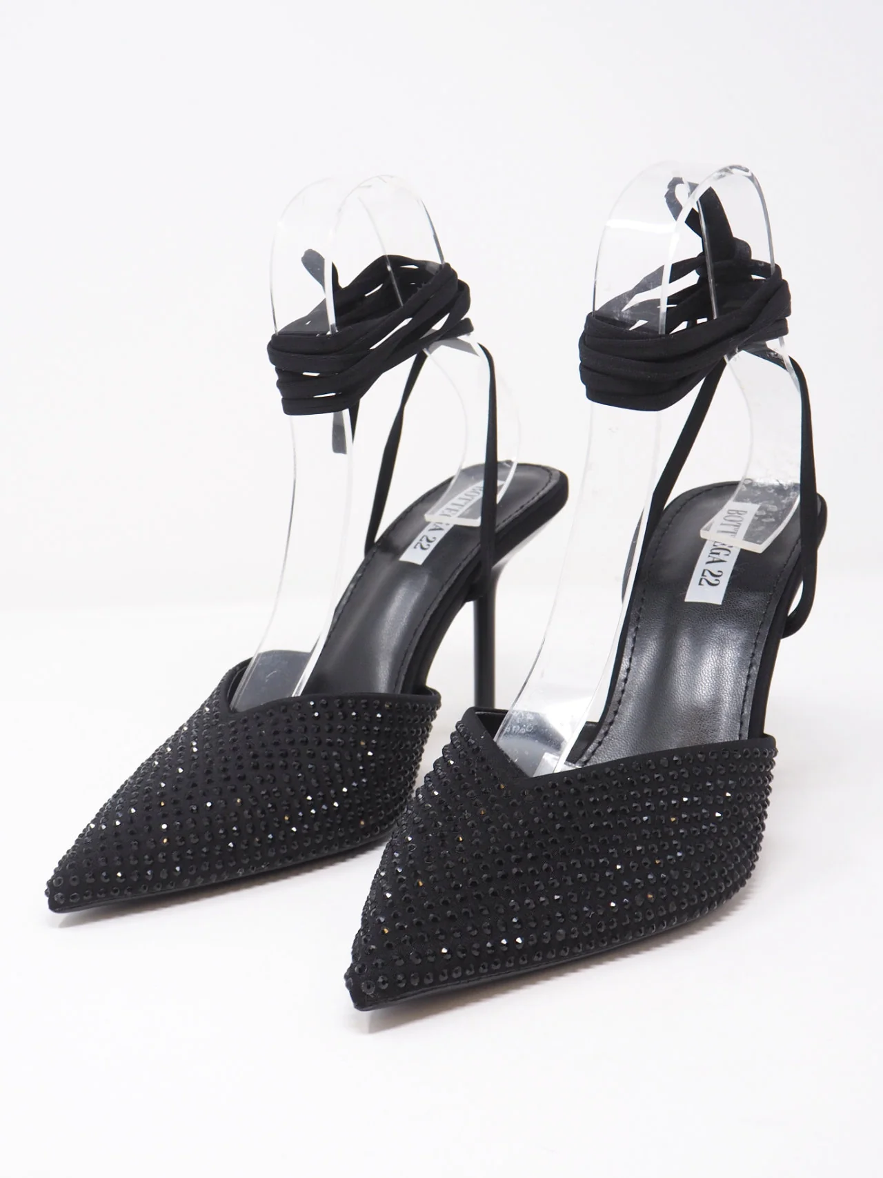 Décolleté con lacci e strass - immagine 5