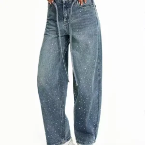 Jeans con strass e cinta - mom fit