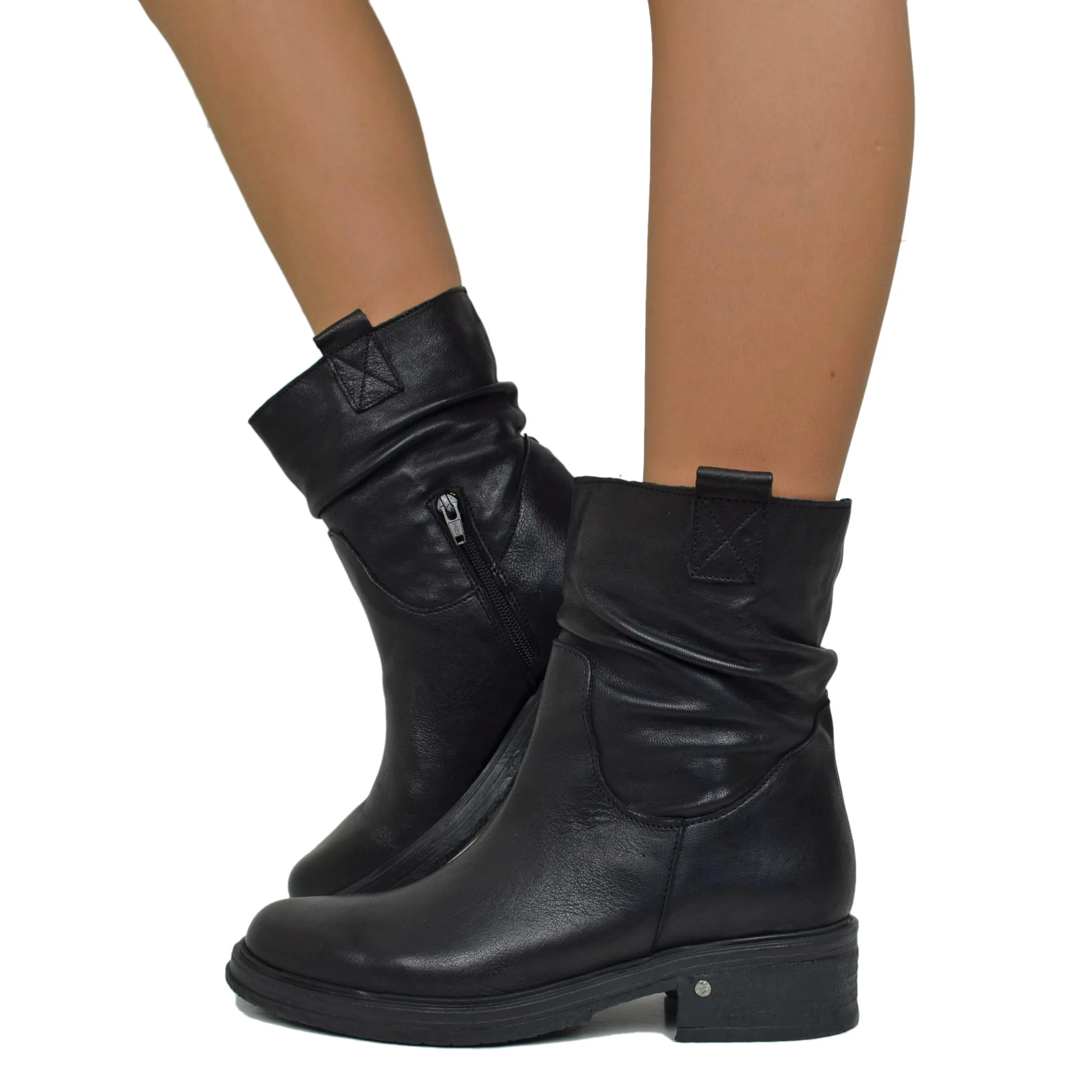 Biker Vera Pelle Effetto Washed Nera Caviglia Fondo Gomma