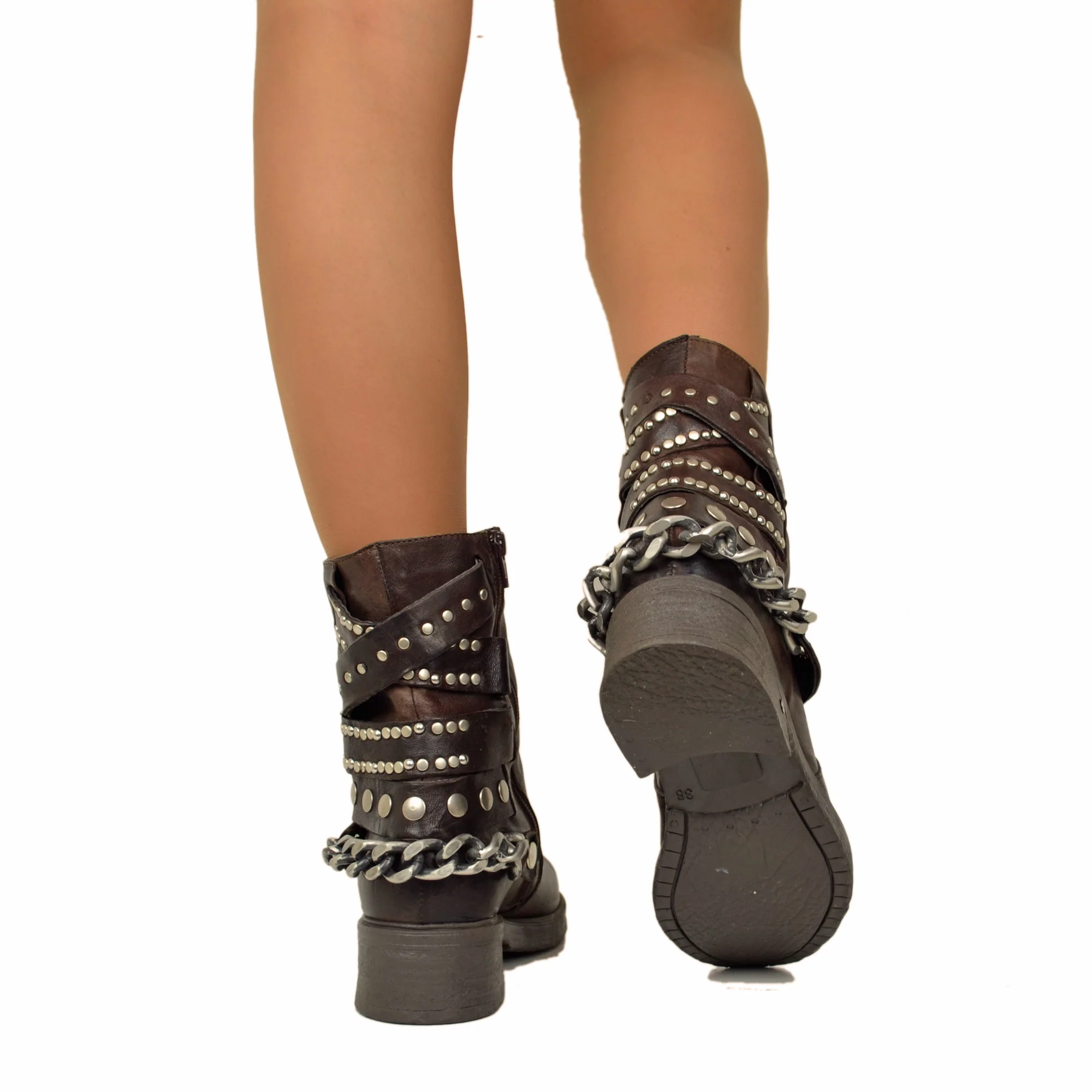 Stivaletti Donna Marroni in Pelle con Catena e Borchie Made in Italy - immagine 6