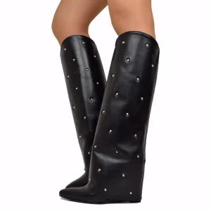 Stivali con Ghetta e Borchie Argentate Tacco a Zeppa di 9 Cm Limited Edition