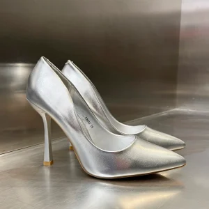 Décolleté in ecopelle