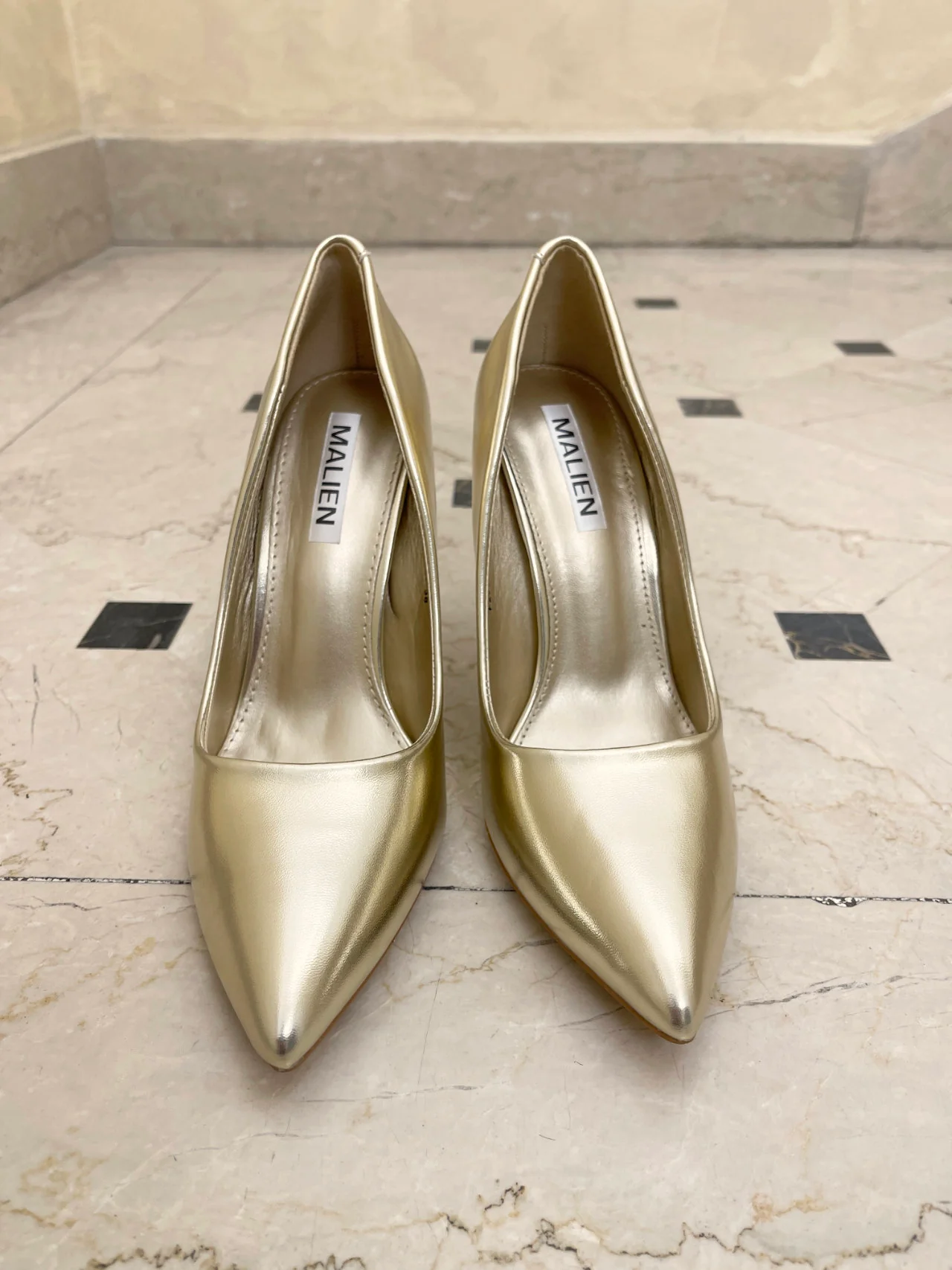 Décolleté in ecopelle - immagine 6