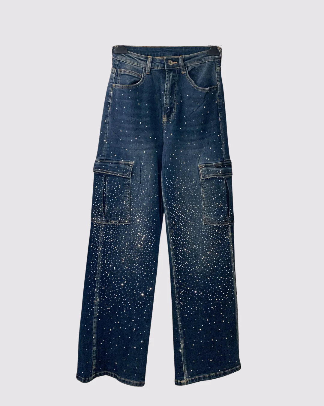 Jeans con strass e tasche - immagine 2