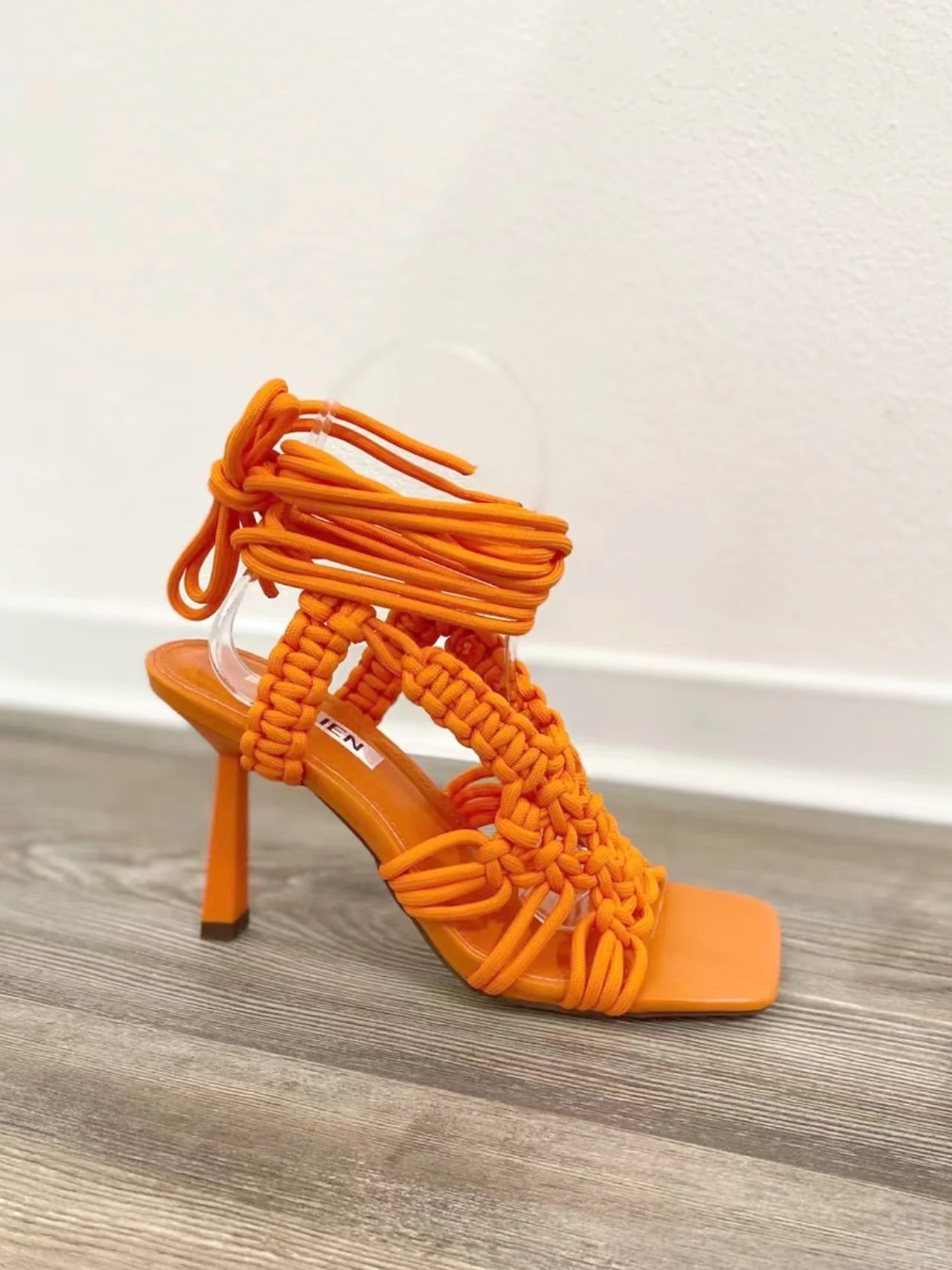 Sandali in corda intrecciati - immagine 3