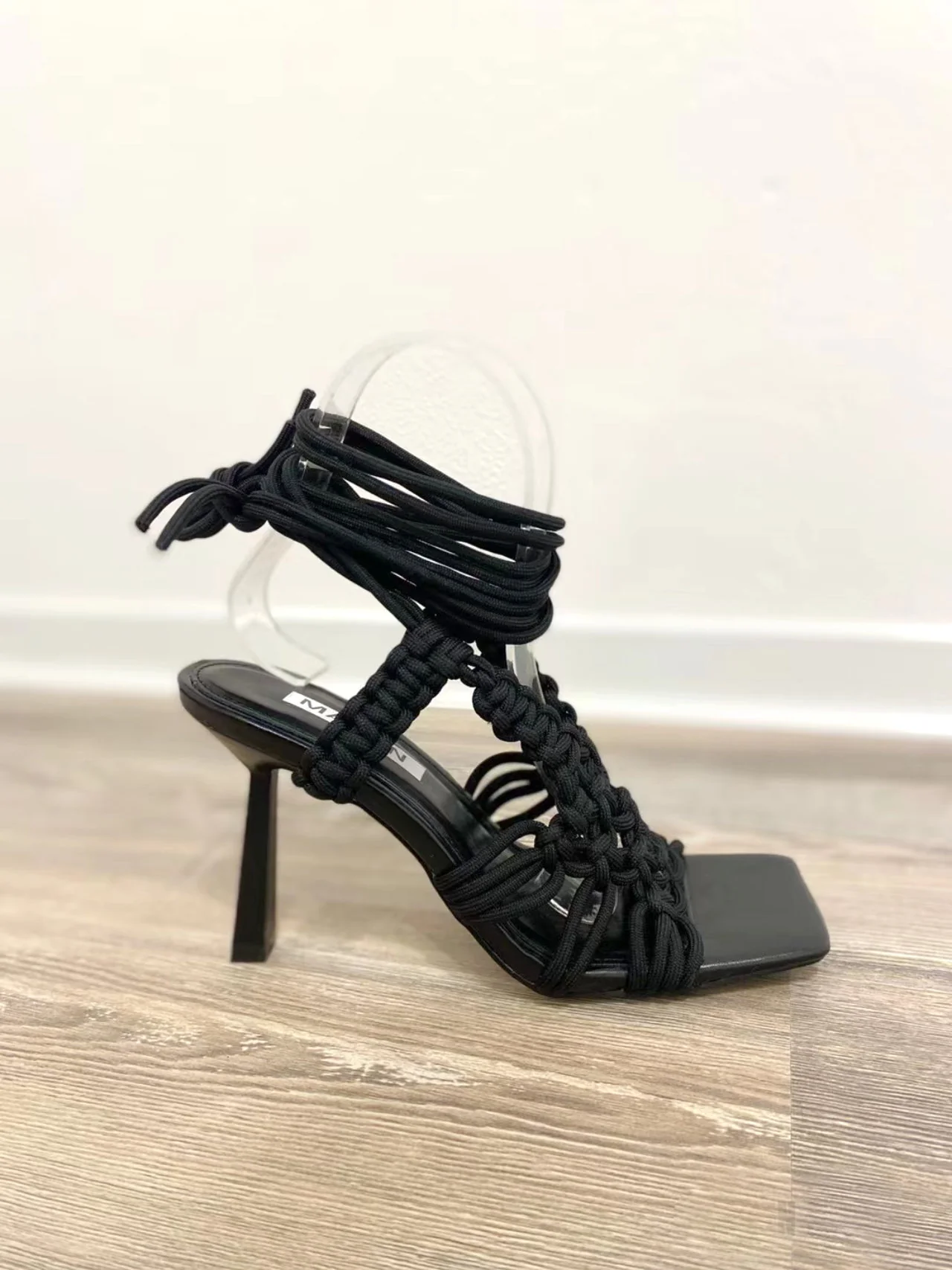 Sandali in corda intrecciati - immagine 2