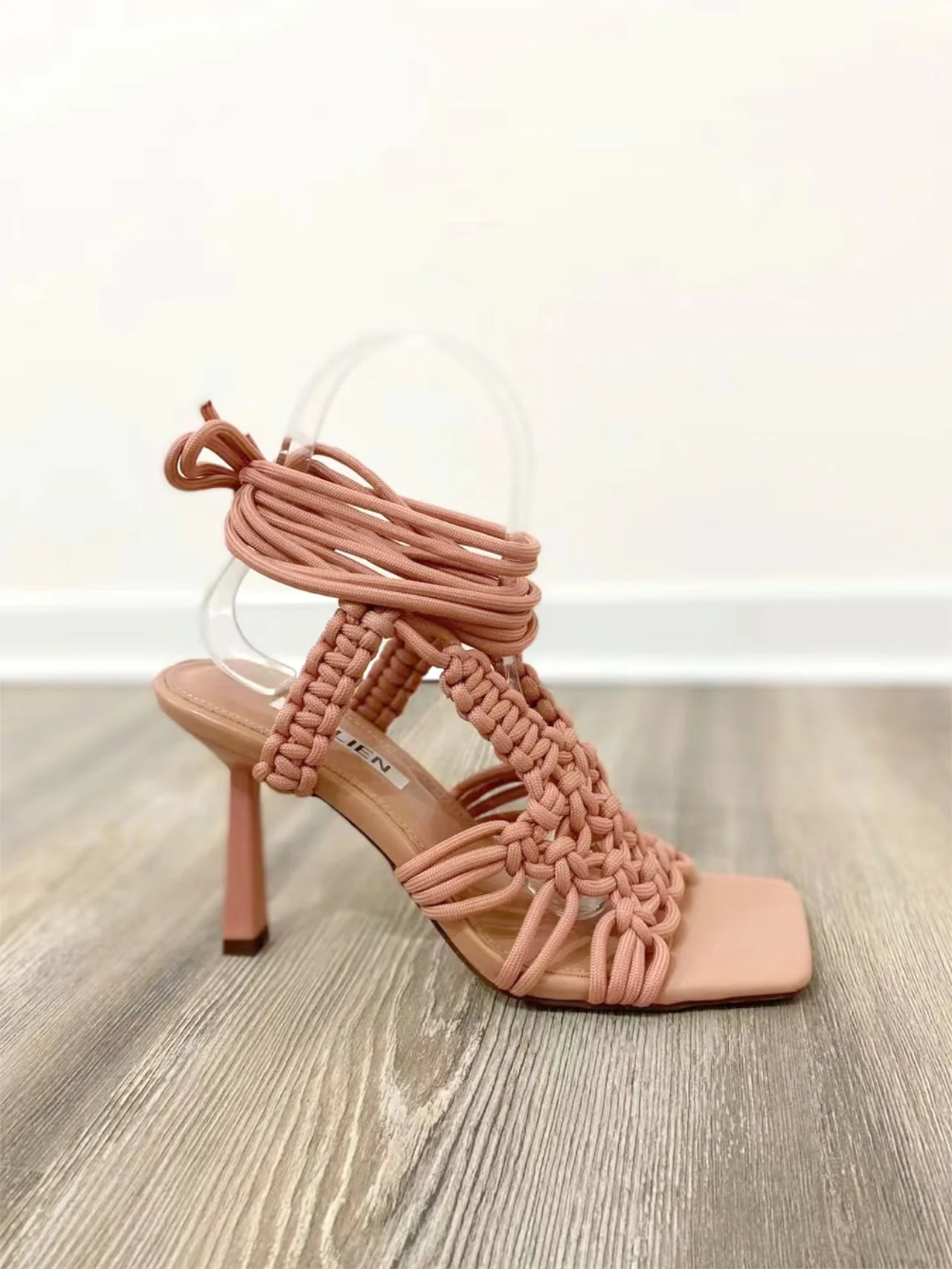 Sandali in corda intrecciati - immagine 5