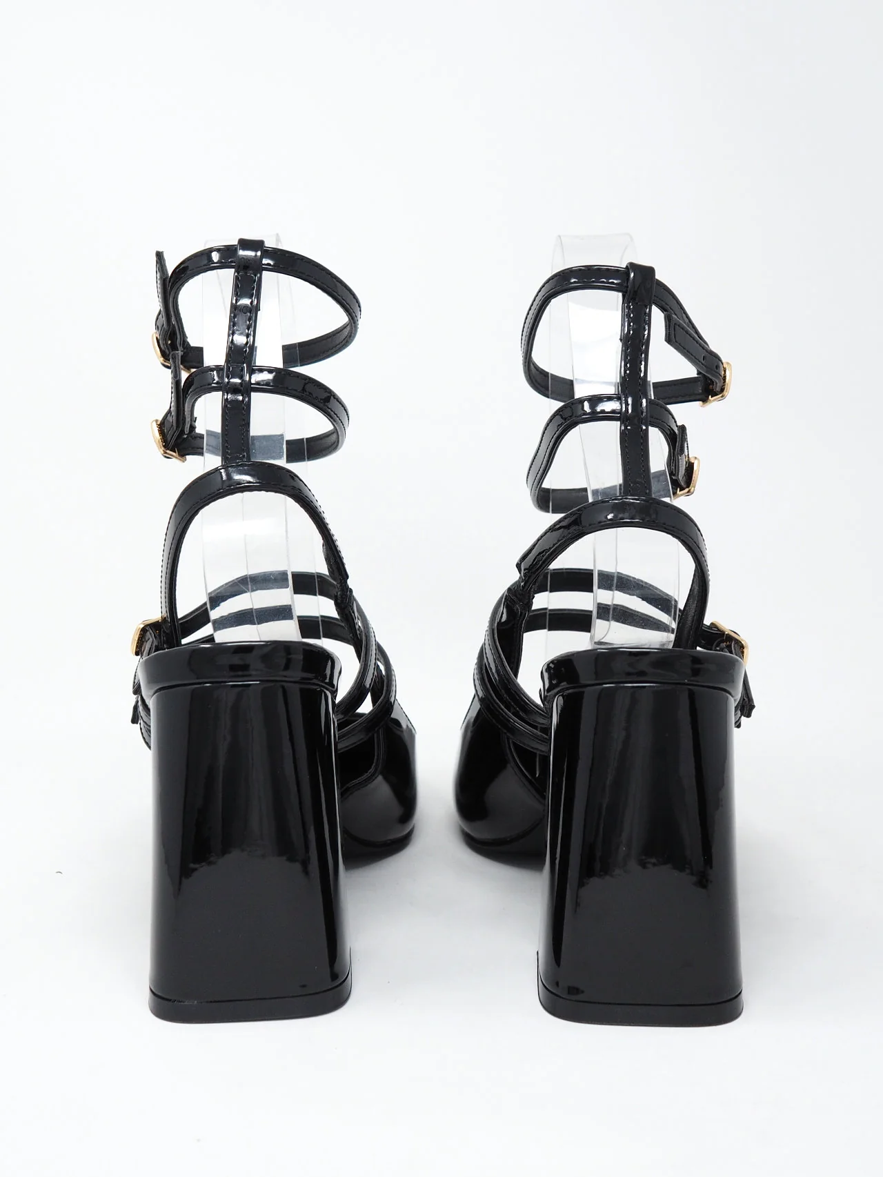 Décolleté lucide con cinturini - immagine 7