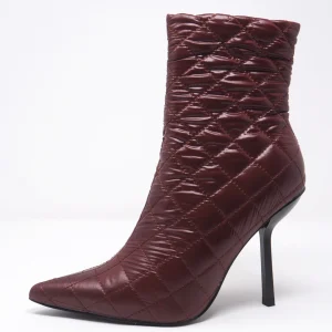 Tronchetti trapuntati