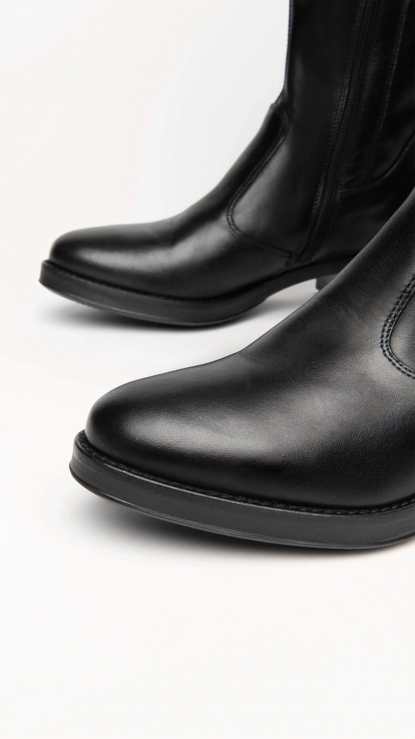 Nero Giardini I014073D Stivali donna in pelle nera - immagine 6