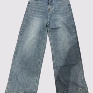 Jeans a Palazzo vita alta con dettaglio sul orlo alto