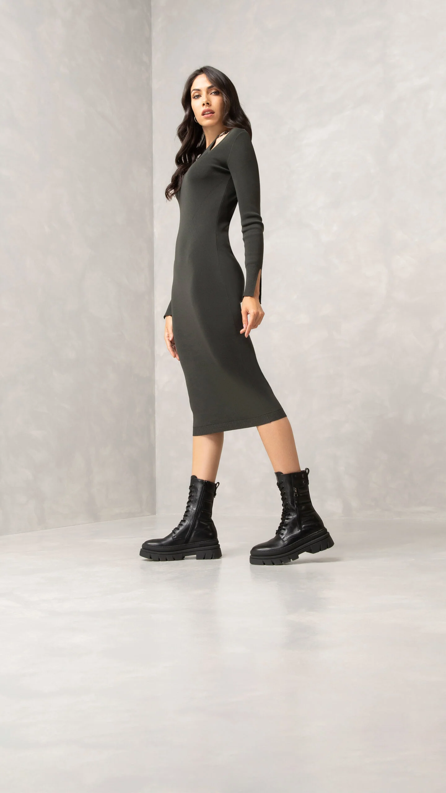 Nero Giardini I206065D Anfibi donna in pelle nera - immagine 3