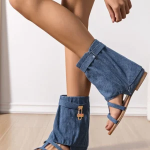 Sandali a stivaletto