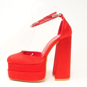 Décolleté in raso con tacco grosso