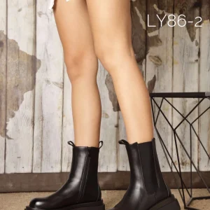 Stivali con elastico