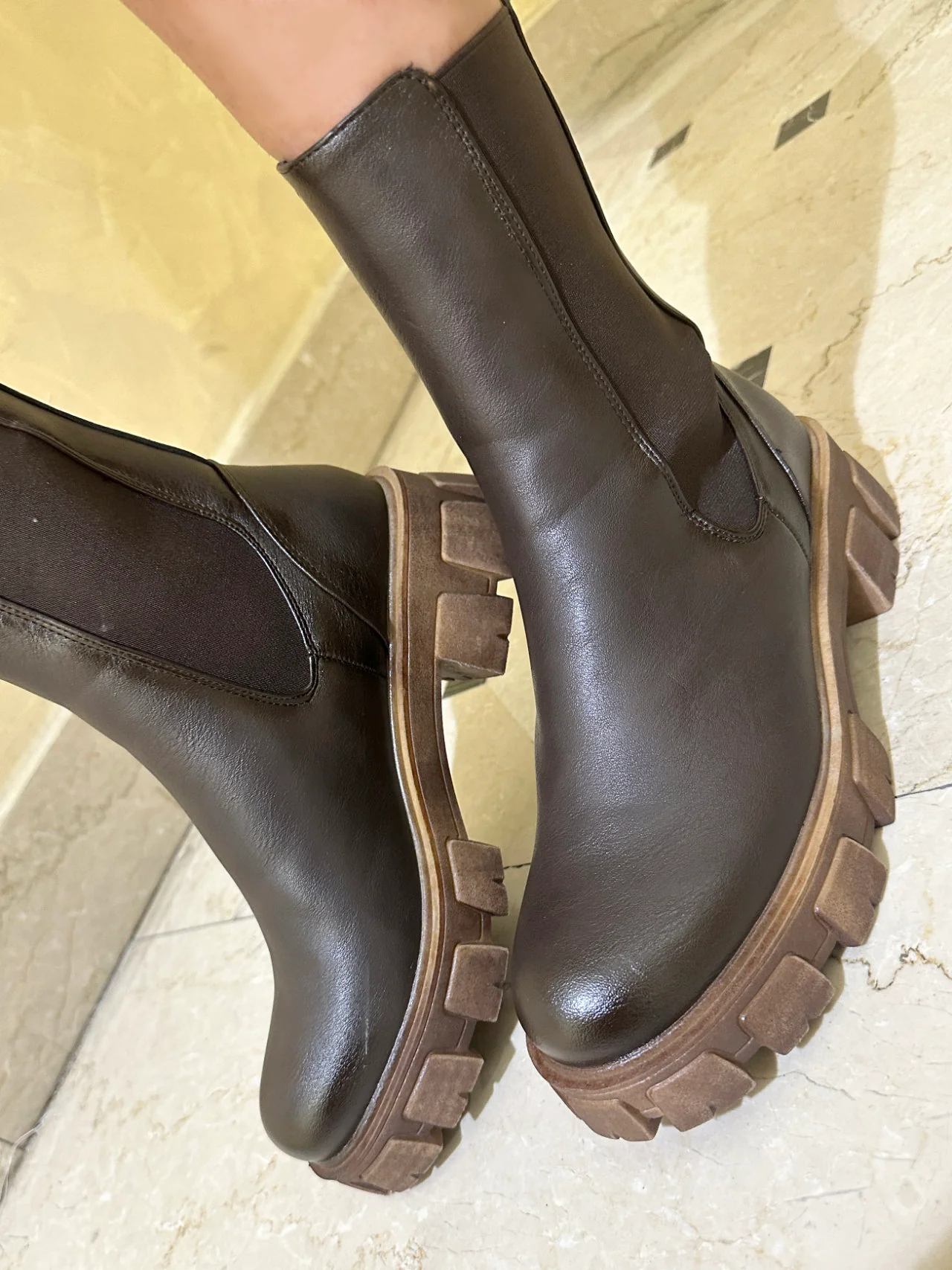 Stivaletti con para carrarmato - immagine 4