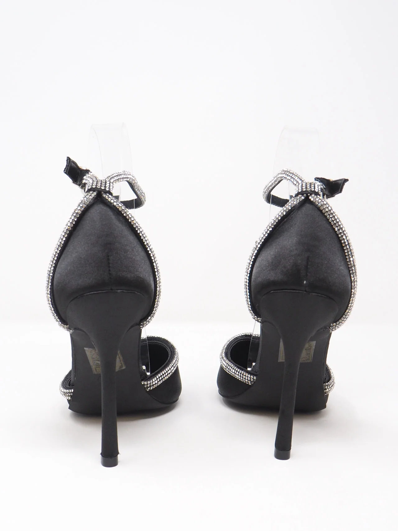 Décolleté in raso con strass - immagine 9