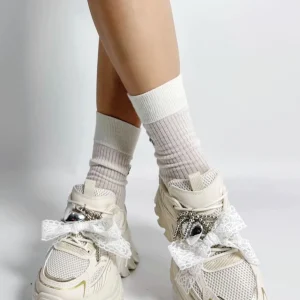 Sneakers con fiocco