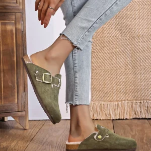 Ciabatte chiuse con pelo