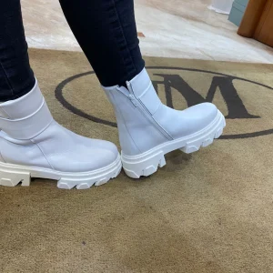 BRANDO COMBAT 4 PELLE BIANCO