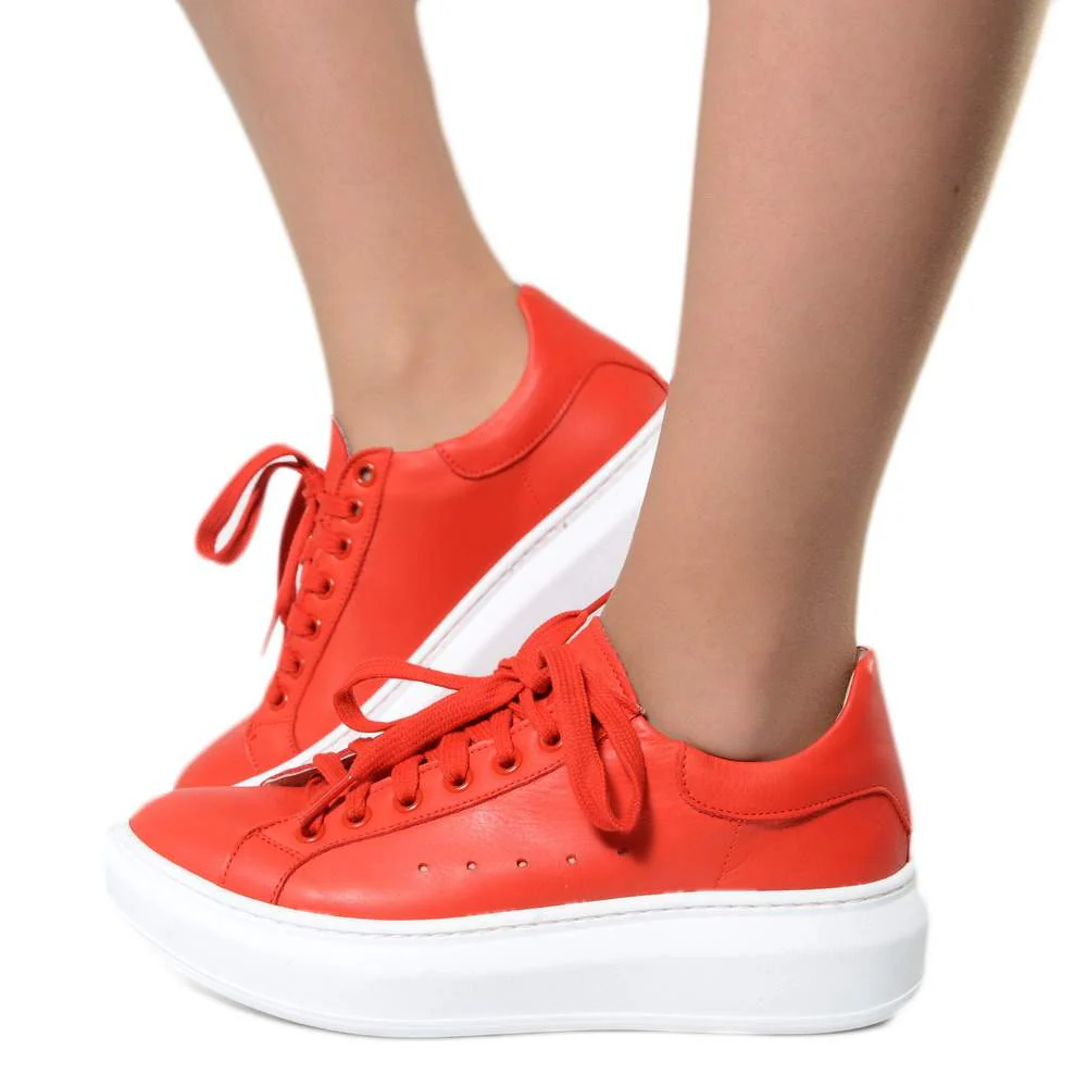 Sneakers Donna Rosse con Lacci Suola Oversize Made in Italy - immagine 2